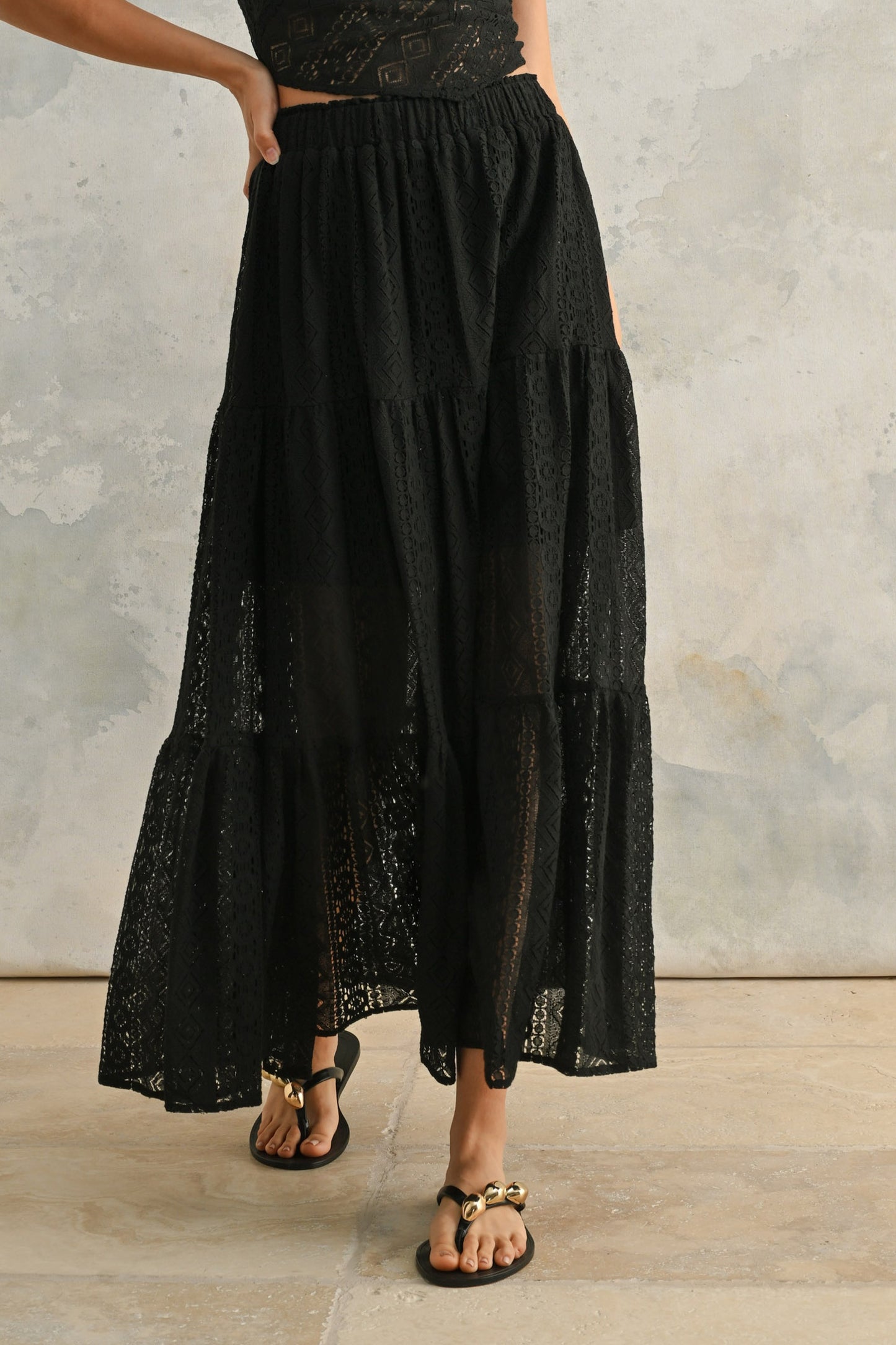 ARIA CROCHET LACE TIERED SKIRT