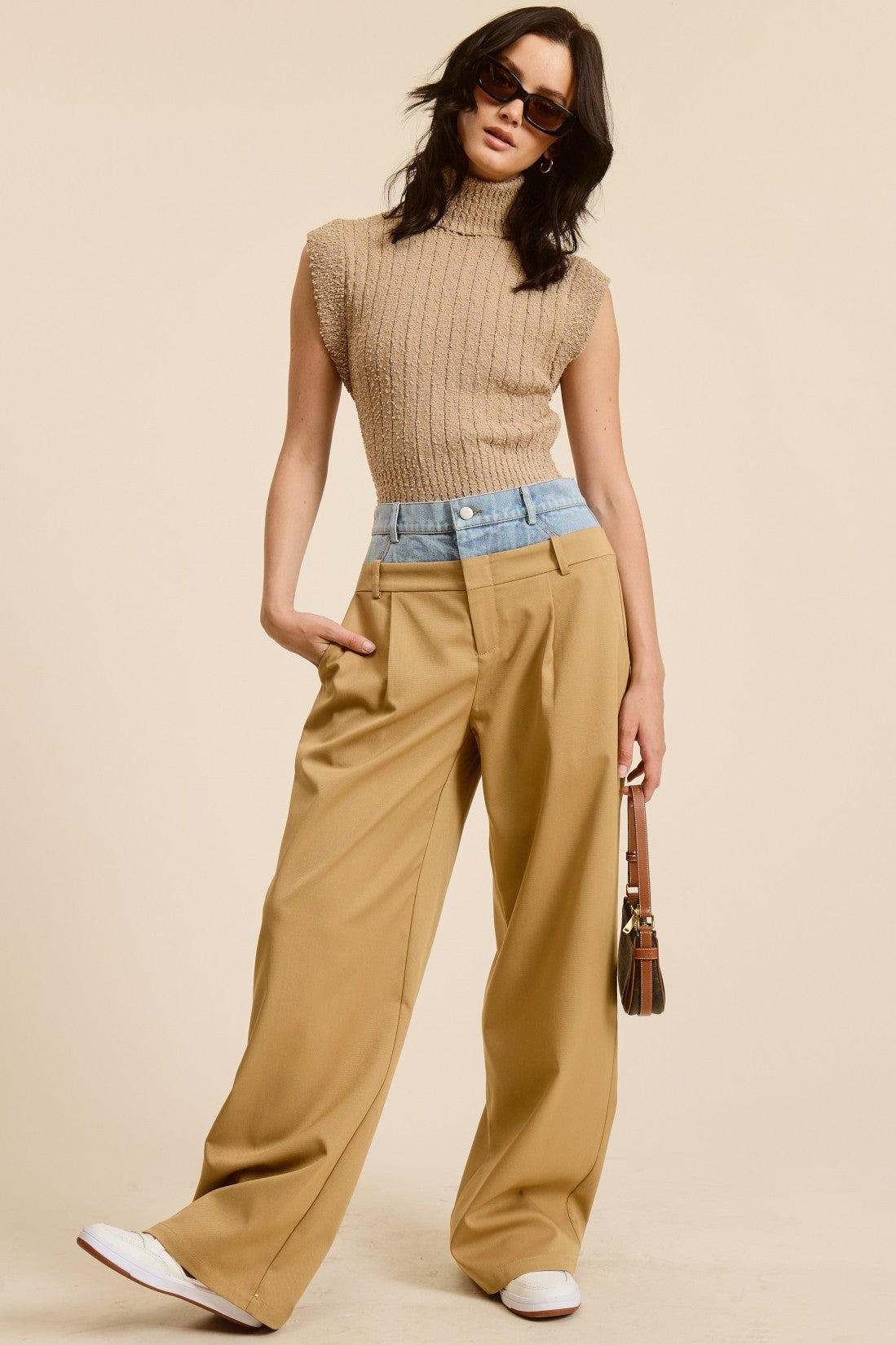 AYALA PANT