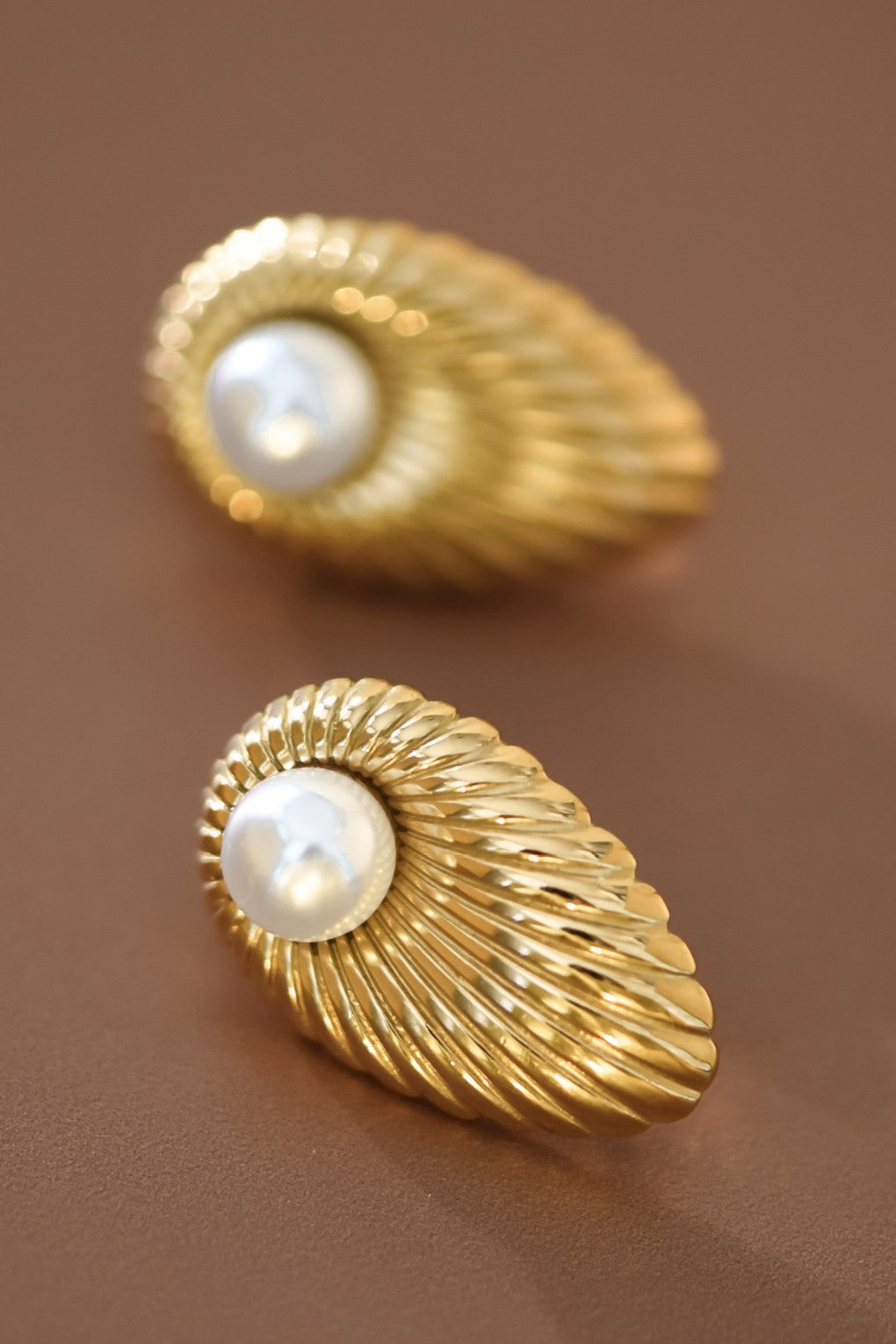 CECILIANA PEARL STUD EARRINGS