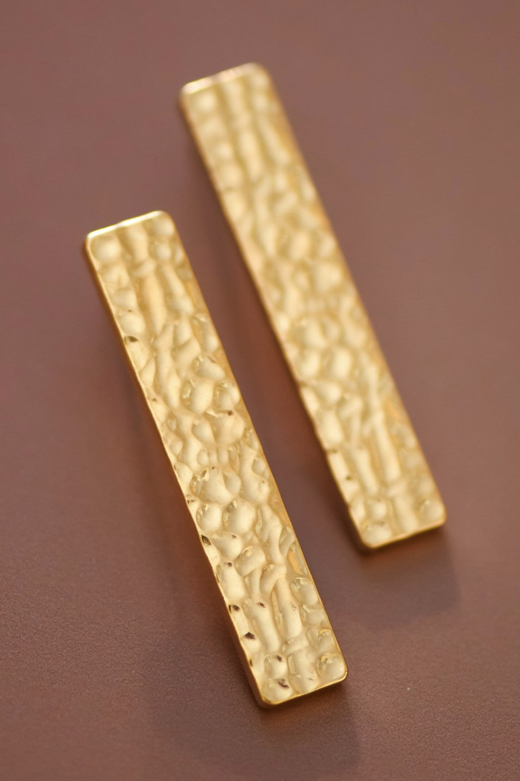 GOLDIE BAR EARRINGS